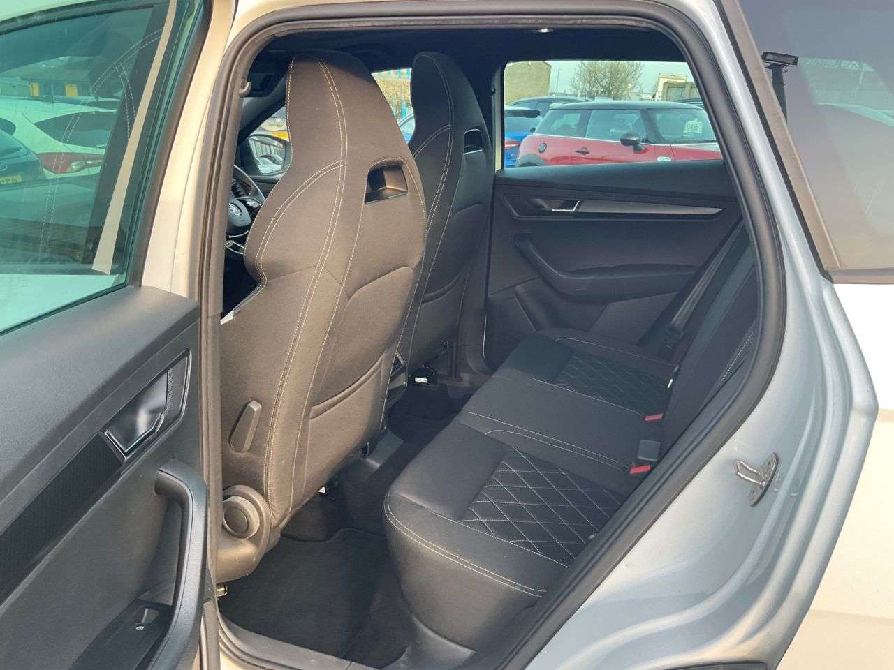 2020 SKODA KAROQ 2020 SKODA KAROQ