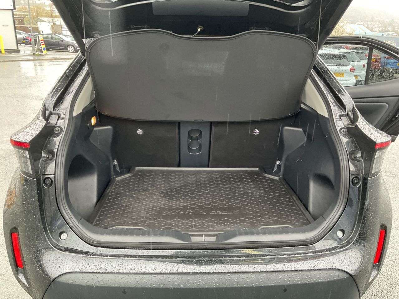 2023 TOYOTA YARIS CROSS 2023 TOYOTA YARIS CROSS