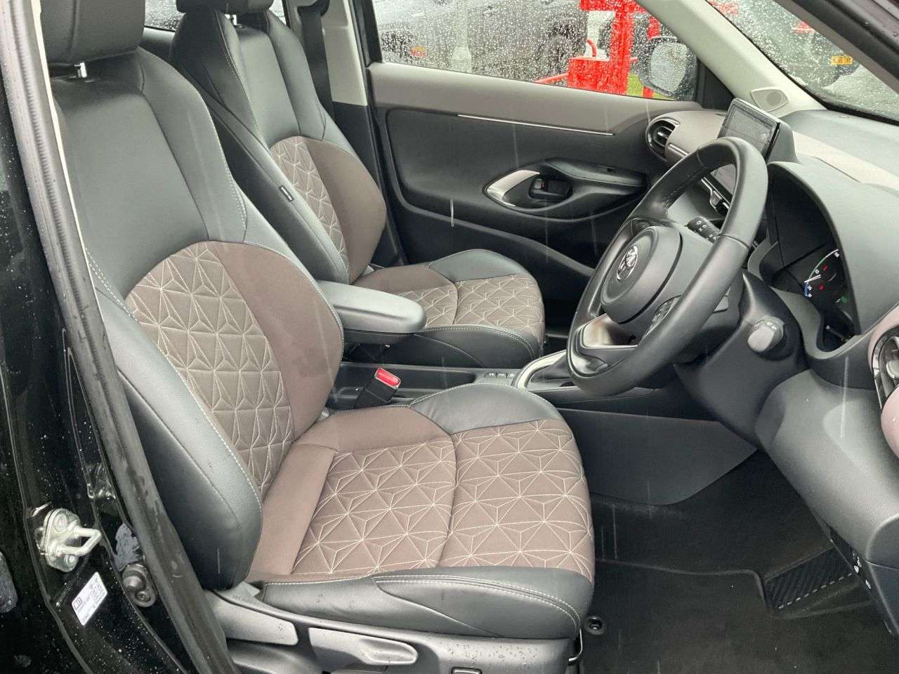 2023 TOYOTA YARIS CROSS 2023 TOYOTA YARIS CROSS