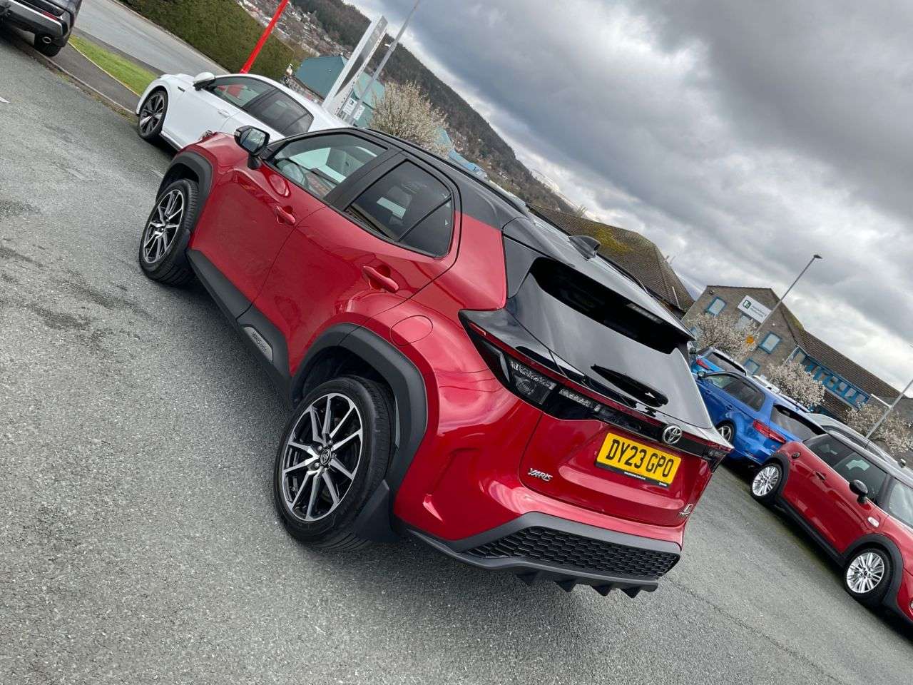 A 2023 TOYOTA YARIS CROSS 1.5 VVT-h GR SPORT SUV 5dr Petrol Hybrid E-CVT Euro 6 (s/s) (116 ps) Camera A 2023 TOYOTA YARIS CROSS 1.5 VVT-h GR SPORT SUV 5dr Petrol Hybrid E-CVT Euro 6 (s/s) (116 ps) Camera