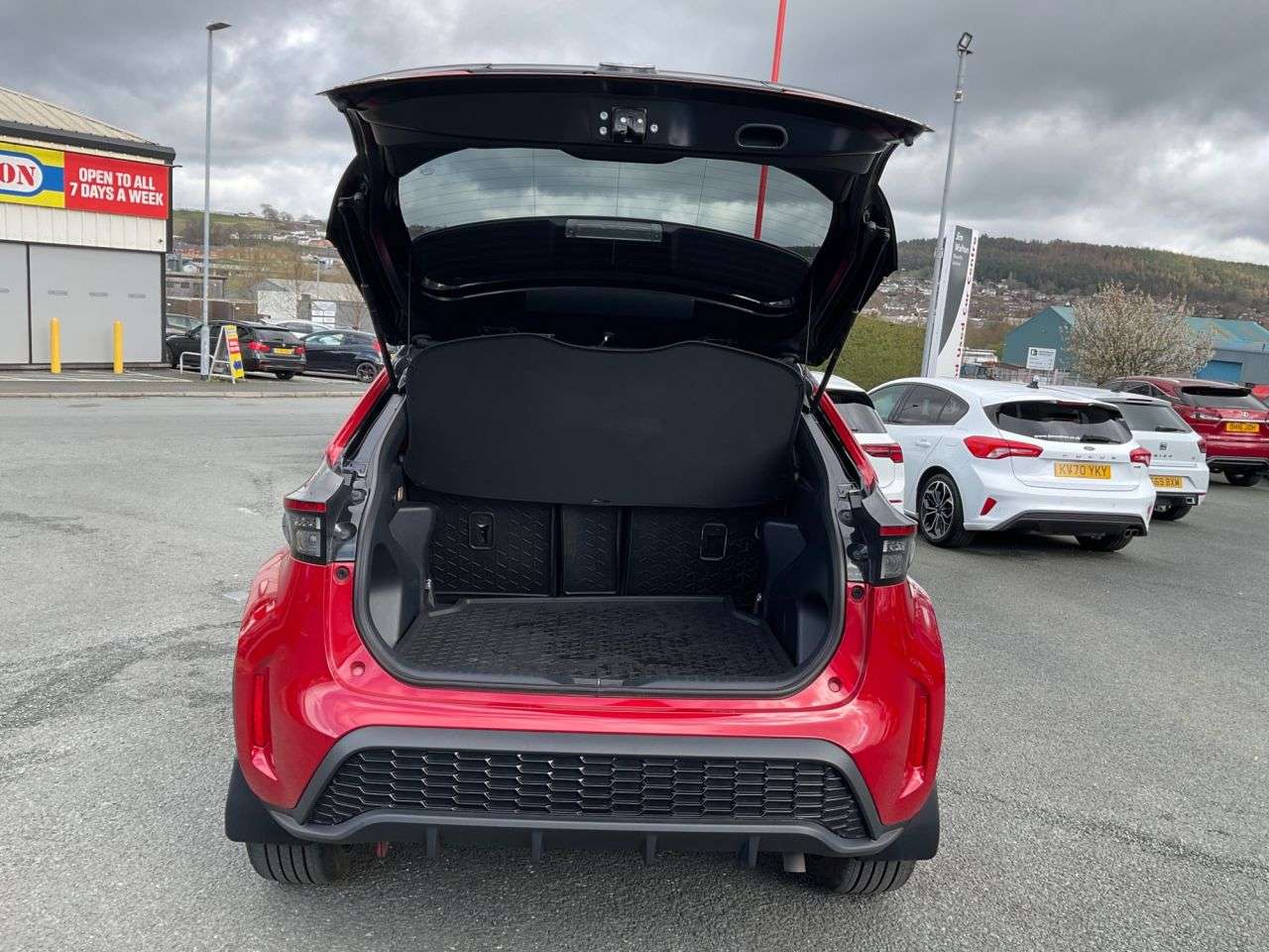 2023 TOYOTA YARIS CROSS 2023 TOYOTA YARIS CROSS