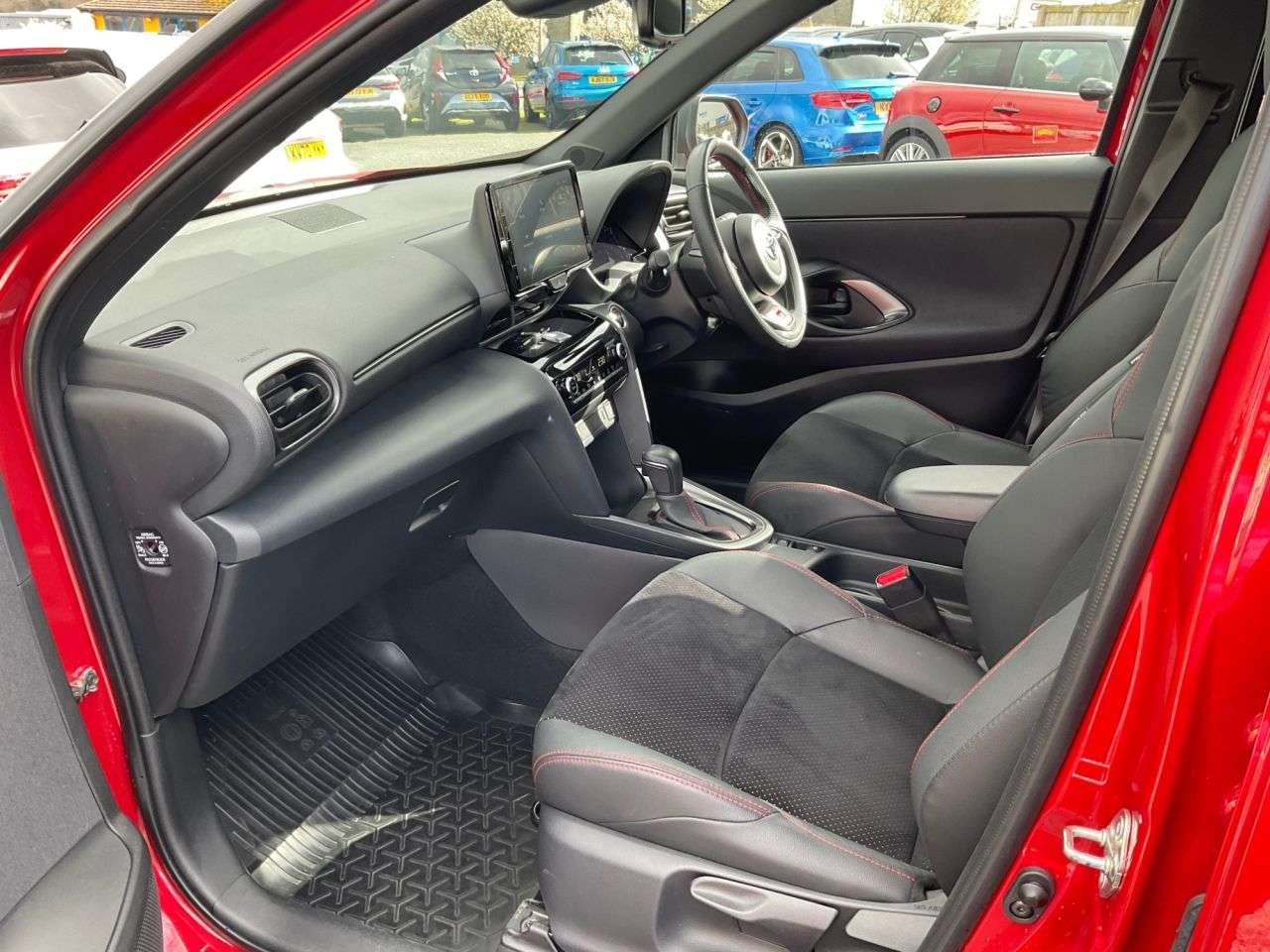 2023 TOYOTA YARIS CROSS 2023 TOYOTA YARIS CROSS