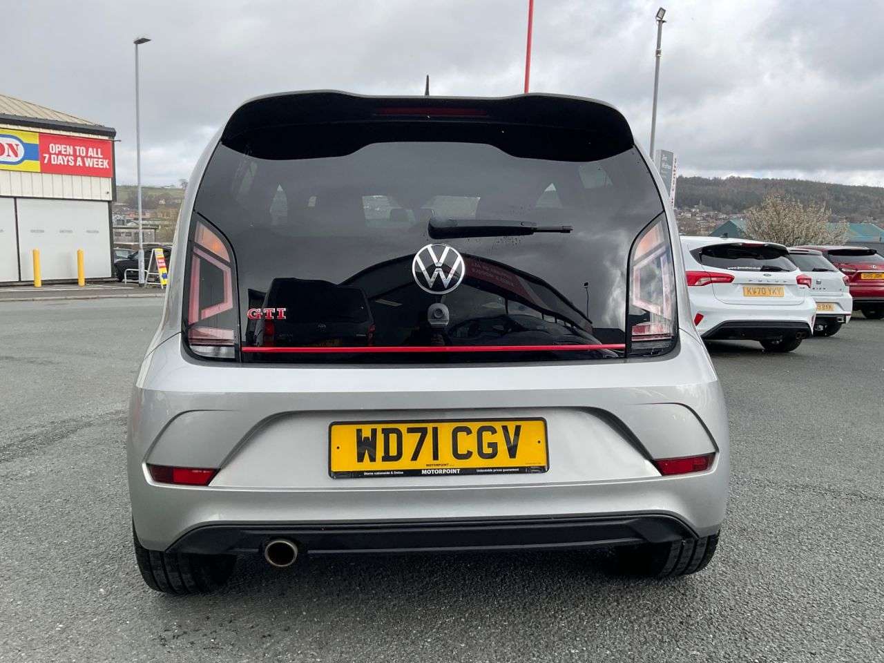 2021 VOLKSWAGEN UP! 2021 VOLKSWAGEN UP!