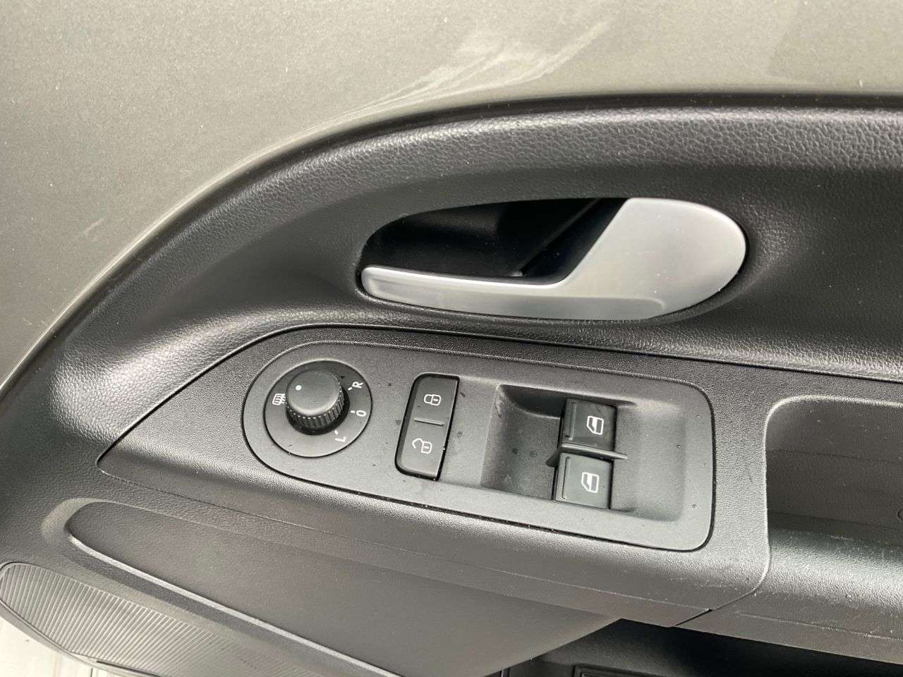 2021 VOLKSWAGEN UP! 2021 VOLKSWAGEN UP!