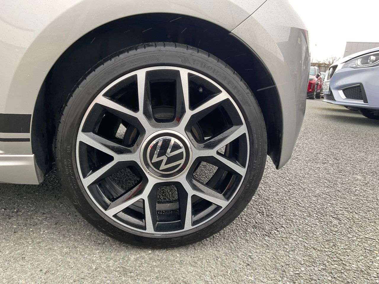 2021 VOLKSWAGEN UP! 2021 VOLKSWAGEN UP!