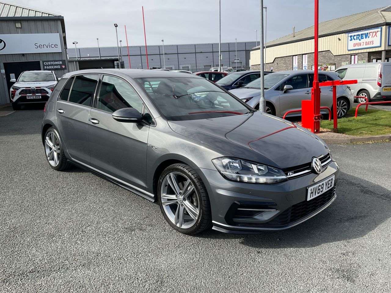 A 2019 VOLKSWAGEN GOLF 1.5 TSI EVO GPF R-Line Hatchback 5dr Petrol DSG Euro 6 (s/s) (150 ps) A 2019 VOLKSWAGEN GOLF 1.5 TSI EVO GPF R-Line Hatchback 5dr Petrol DSG Euro 6 (s/s) (150 ps)