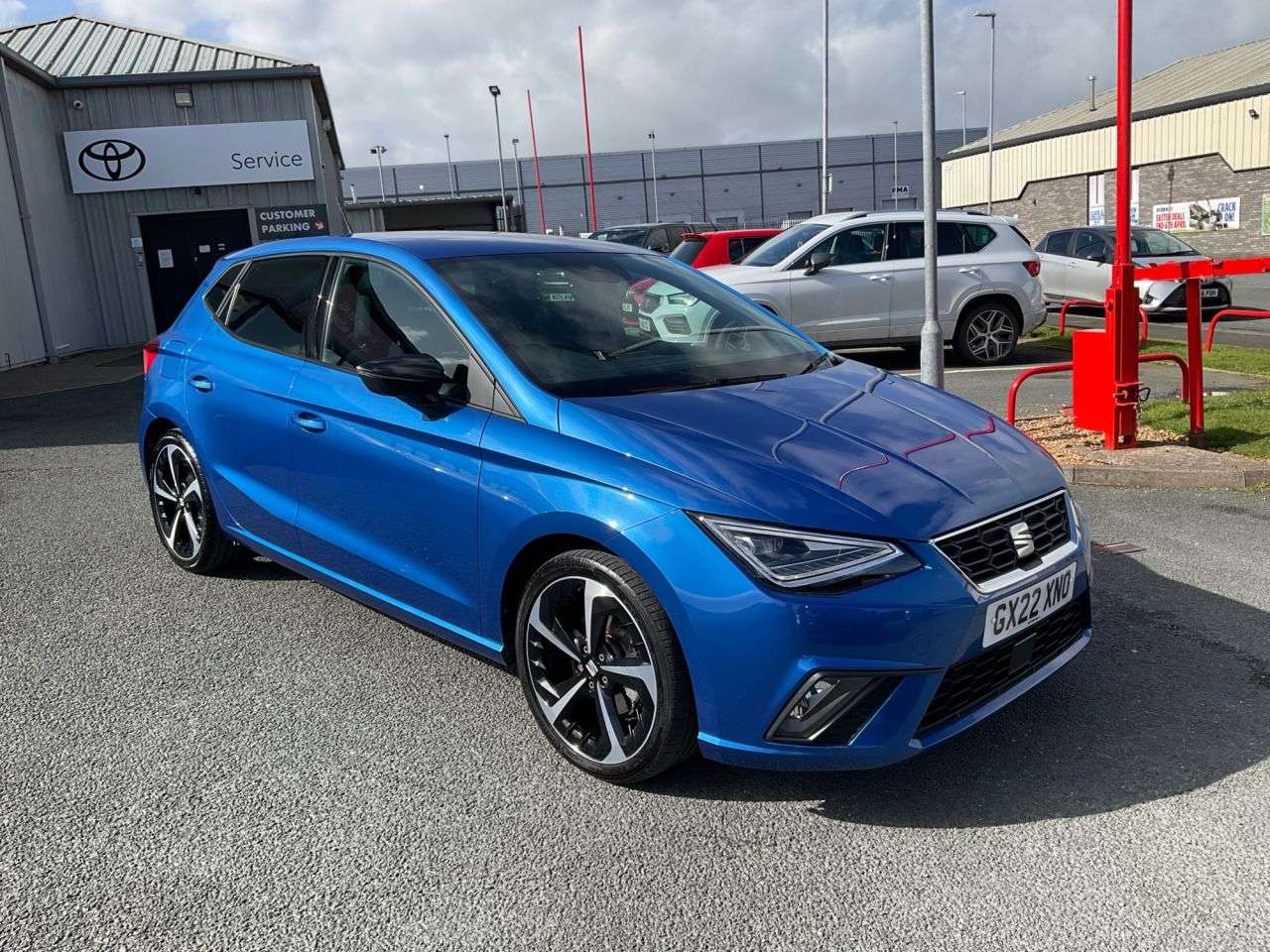 A 2022 SEAT IBIZA 1.0 TSI FR Sport Hatchback 5dr Petrol Manual Euro 6 (s/s) (110 ps) A 2022 SEAT IBIZA 1.0 TSI FR Sport Hatchback 5dr Petrol Manual Euro 6 (s/s) (110 ps)