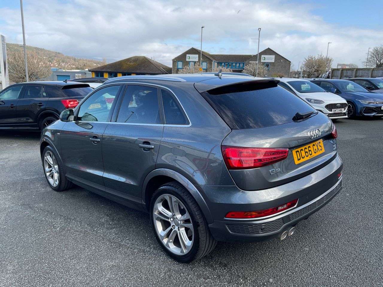 2019 AUDI Q3 2019 AUDI Q3
