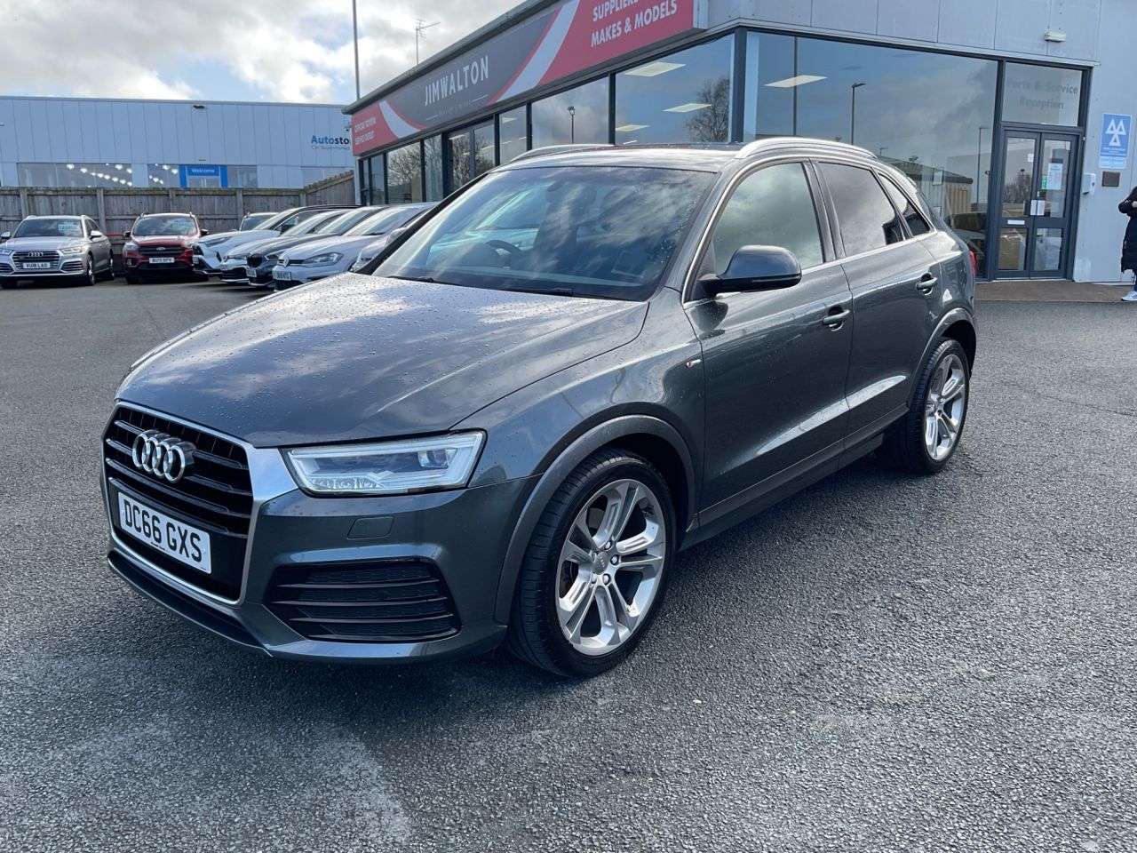 2019 AUDI Q3 2019 AUDI Q3