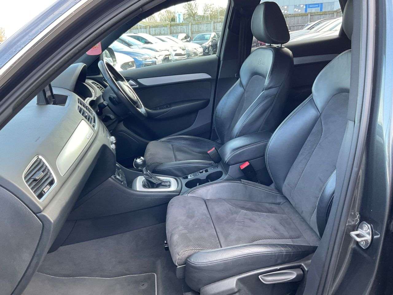 2019 AUDI Q3 2019 AUDI Q3