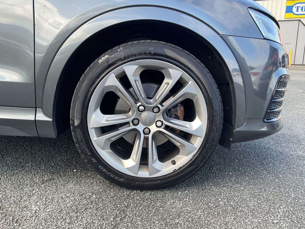 2019 AUDI Q3 2019 AUDI Q3