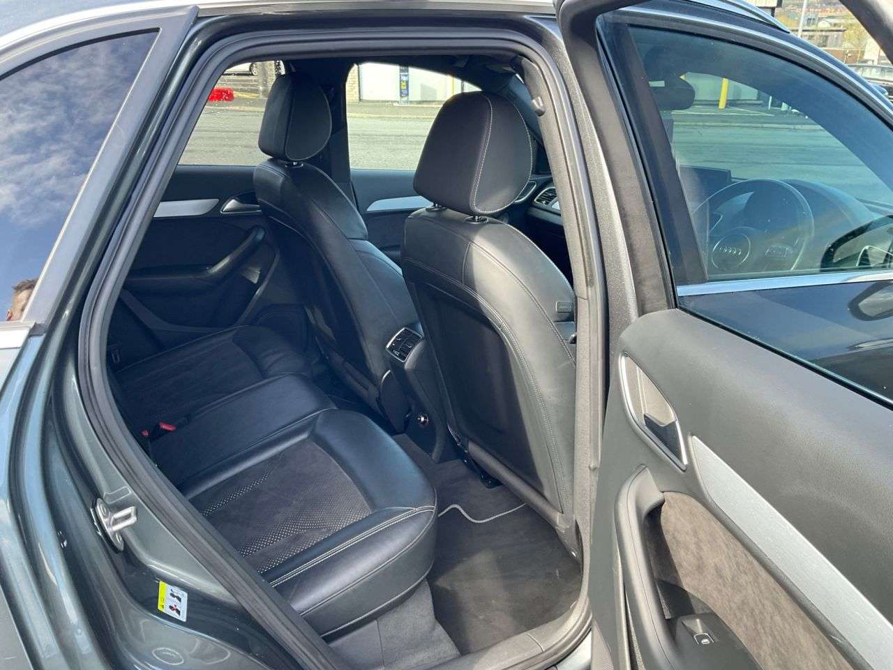 2019 AUDI Q3 2019 AUDI Q3