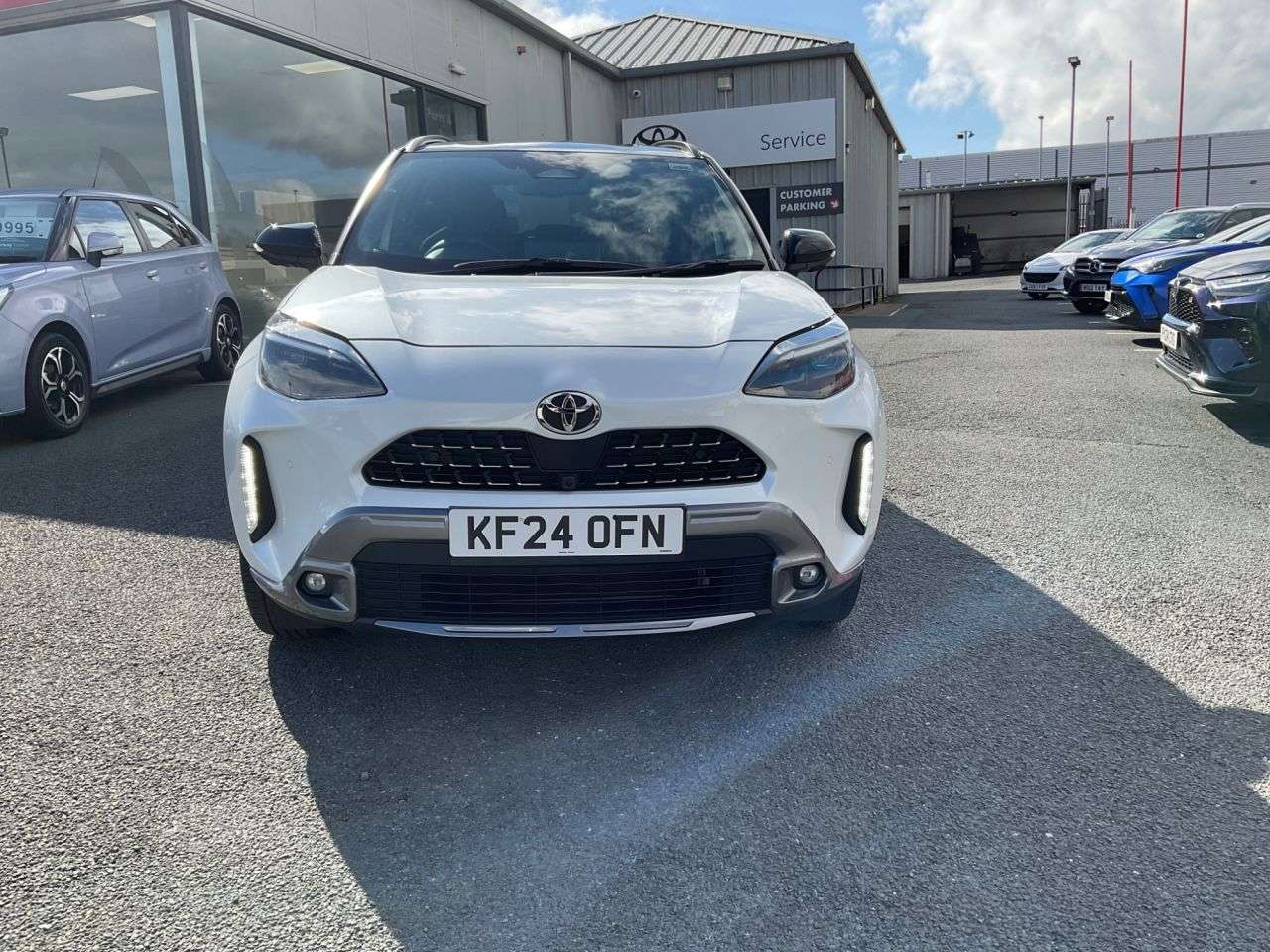 2024 TOYOTA YARIS CROSS 2024 TOYOTA YARIS CROSS