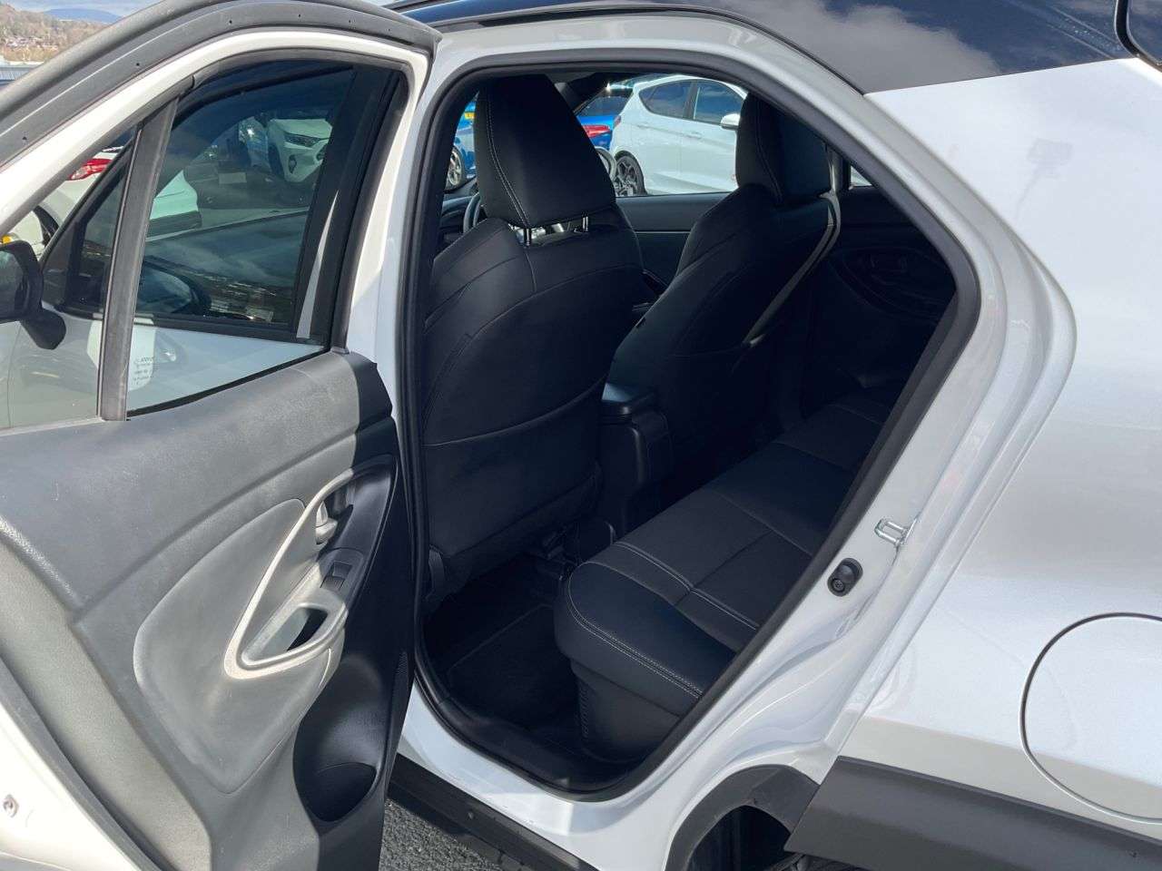 2024 TOYOTA YARIS CROSS 2024 TOYOTA YARIS CROSS