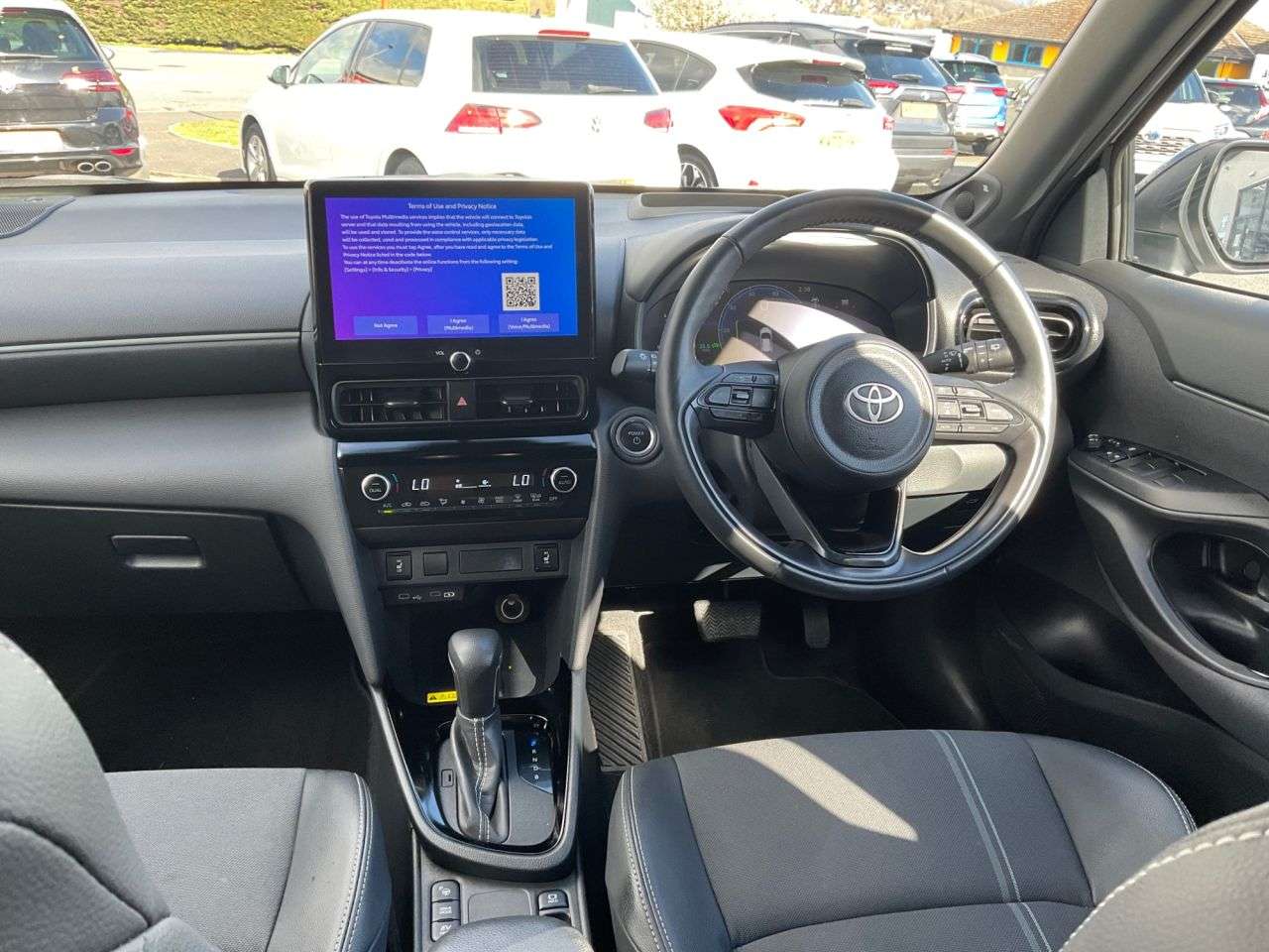 2024 TOYOTA YARIS CROSS 2024 TOYOTA YARIS CROSS