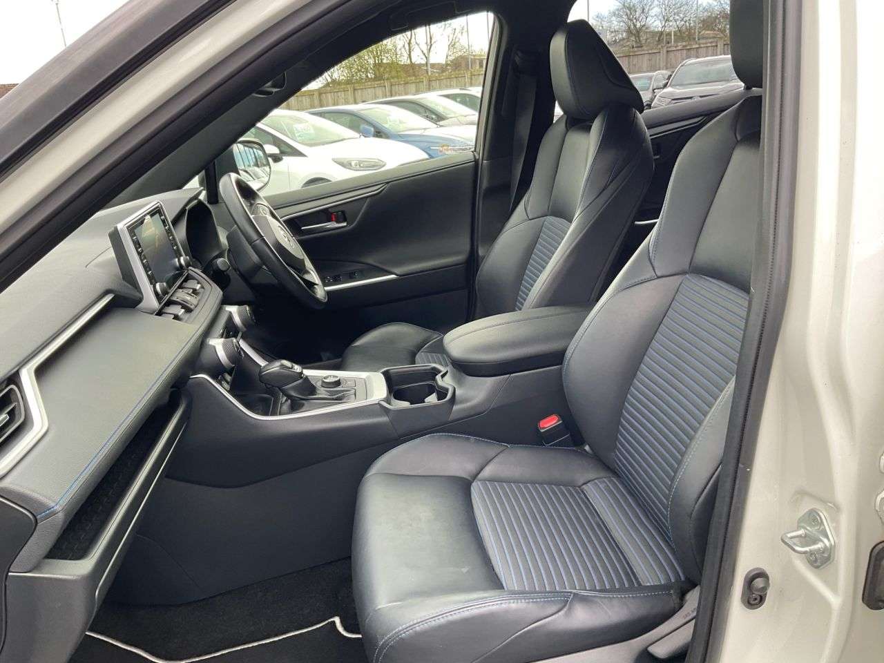 2019 TOYOTA RAV4 2019 TOYOTA RAV4