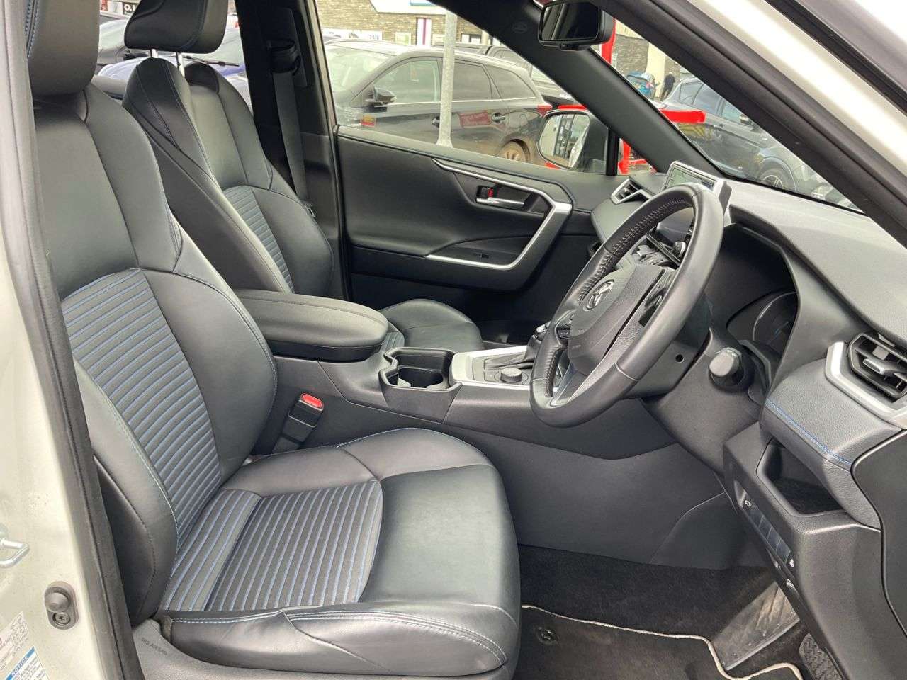 2019 TOYOTA RAV4 2019 TOYOTA RAV4