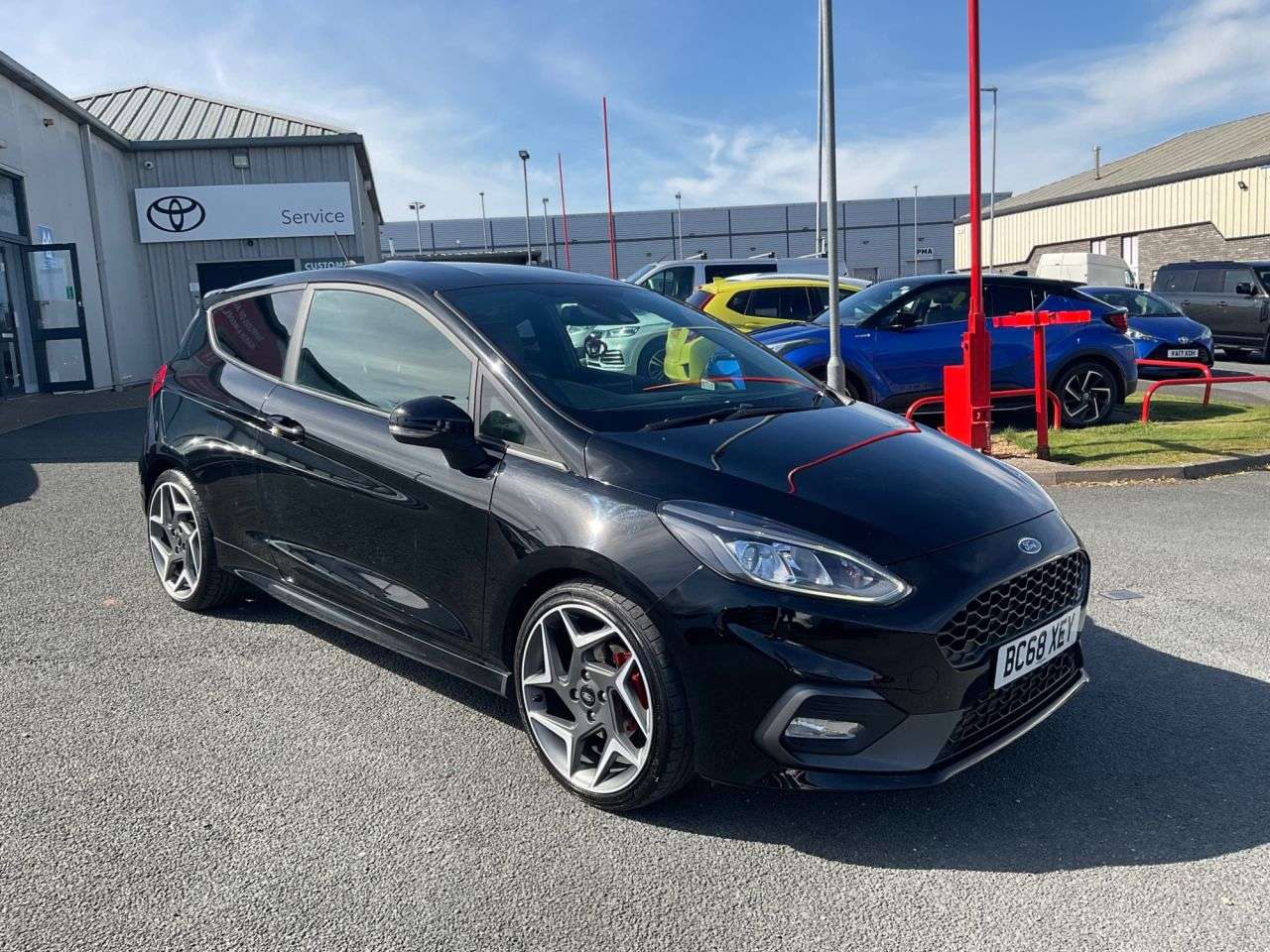 A 2018 FORD FIESTA 1.5T EcoBoost ST-3 Hatchback 3dr Petrol Manual Euro 6 (s/s) (200 ps) A 2018 FORD FIESTA 1.5T EcoBoost ST-3 Hatchback 3dr Petrol Manual Euro 6 (s/s) (200 ps)