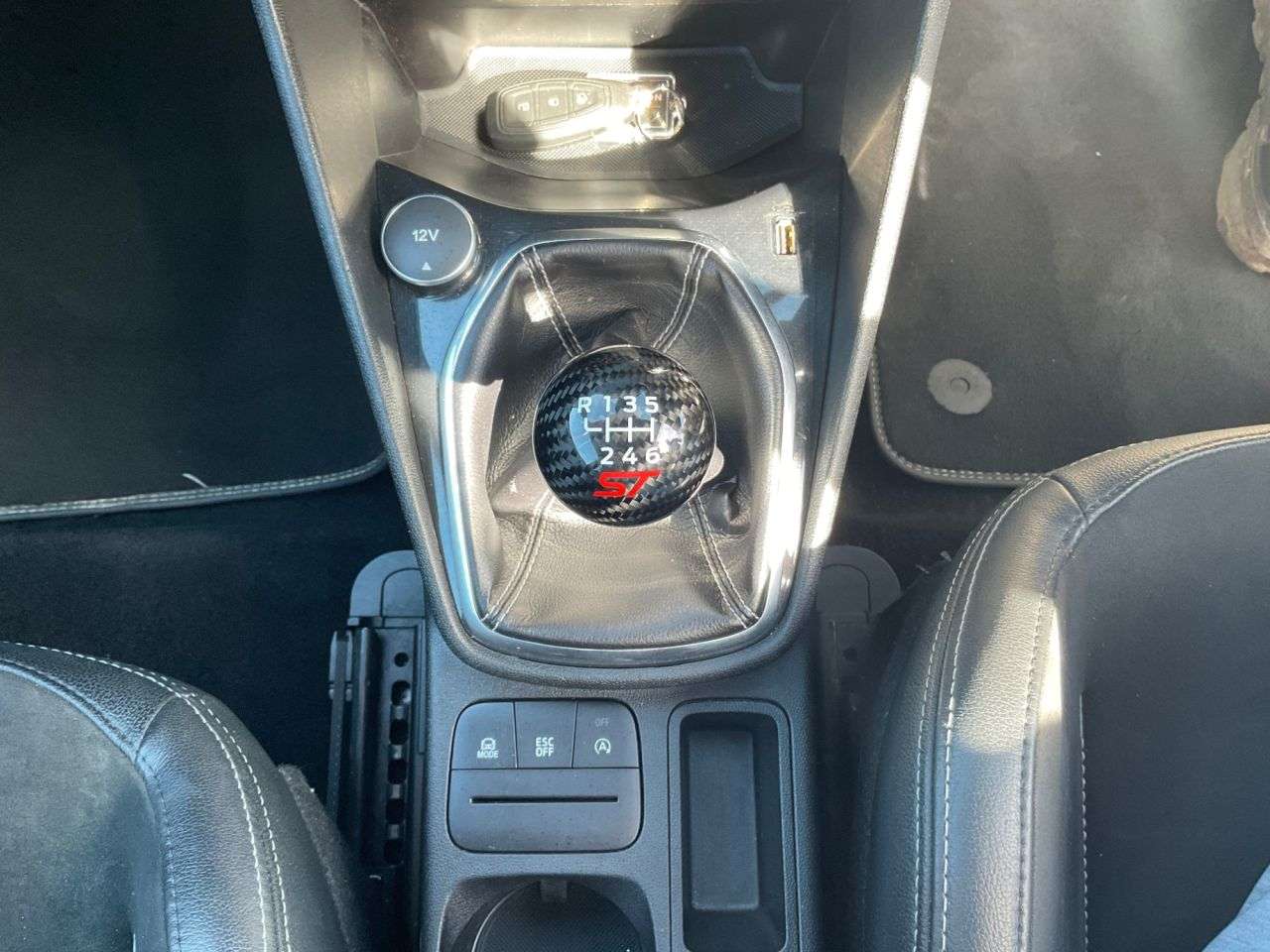 2018 FORD FIESTA 2018 FORD FIESTA