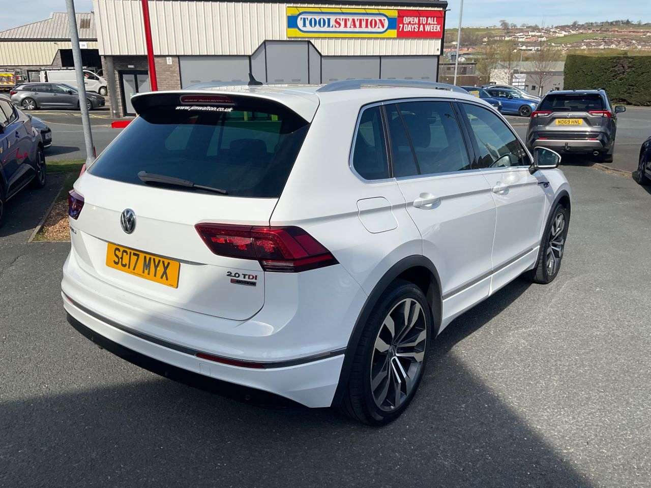 2017 VOLKSWAGEN TIGUAN 2017 VOLKSWAGEN TIGUAN