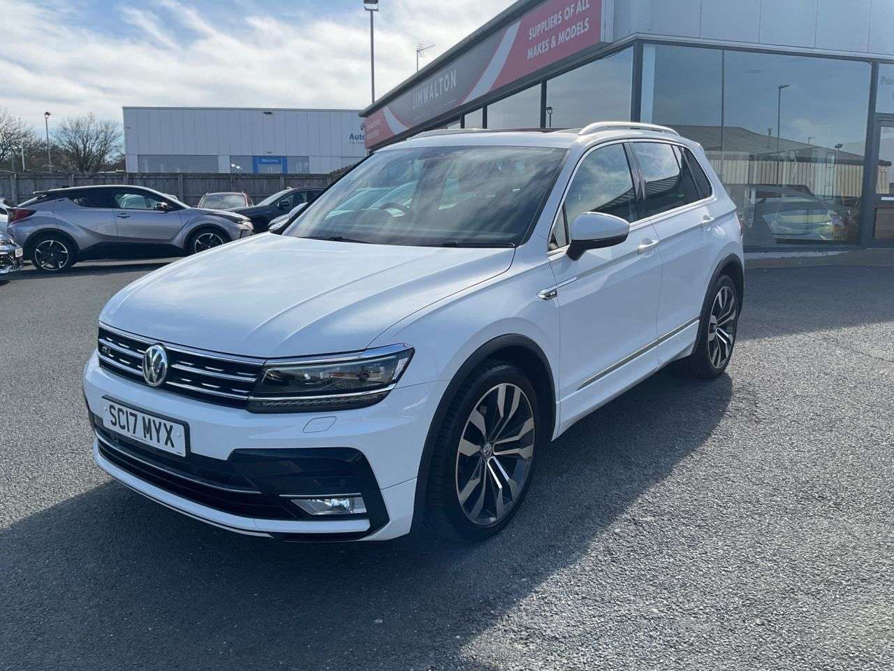 2017 VOLKSWAGEN TIGUAN 2017 VOLKSWAGEN TIGUAN