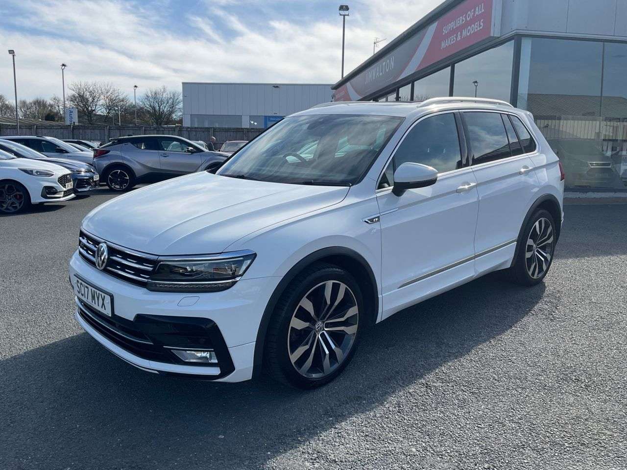 2017 VOLKSWAGEN TIGUAN 2017 VOLKSWAGEN TIGUAN