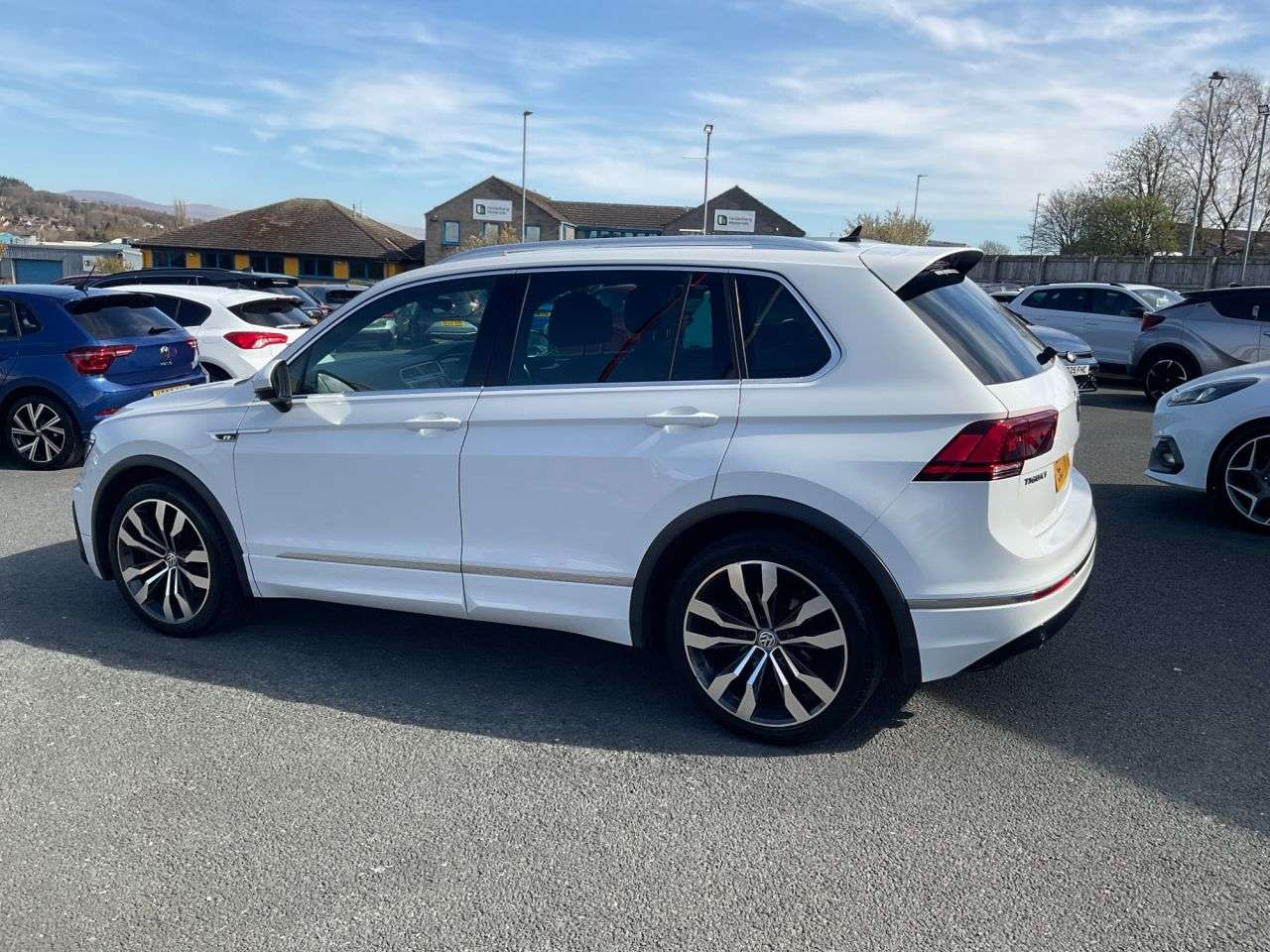 2017 VOLKSWAGEN TIGUAN 2017 VOLKSWAGEN TIGUAN