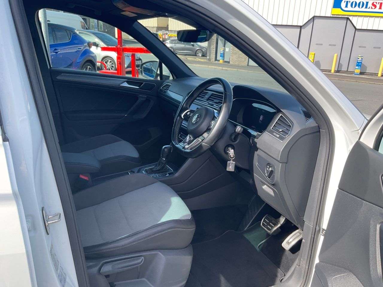 2017 VOLKSWAGEN TIGUAN 2017 VOLKSWAGEN TIGUAN