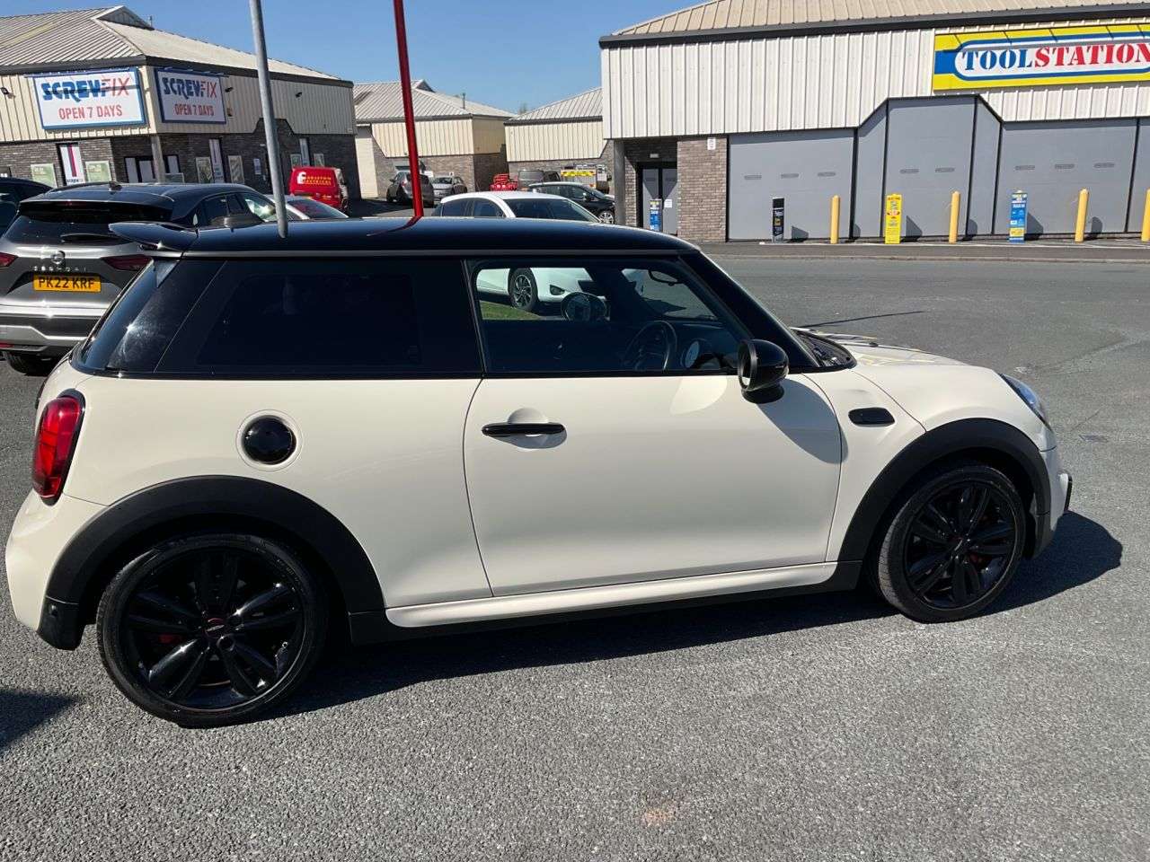 2018 MINI HATCH 2018 MINI HATCH