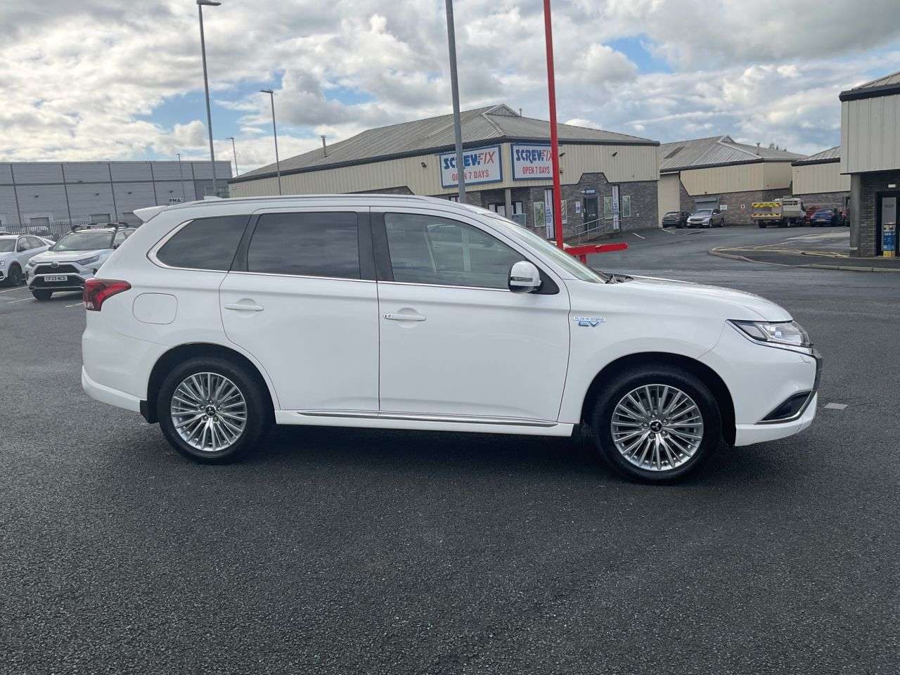 2019 MITSUBISHI OUTLANDER 2019 MITSUBISHI OUTLANDER
