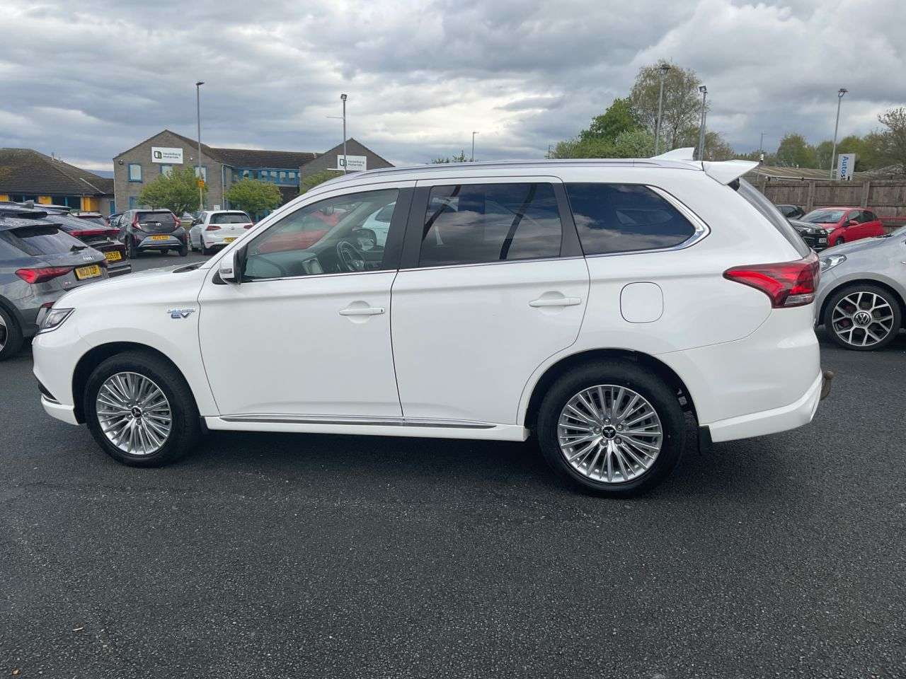 2019 MITSUBISHI OUTLANDER 2019 MITSUBISHI OUTLANDER