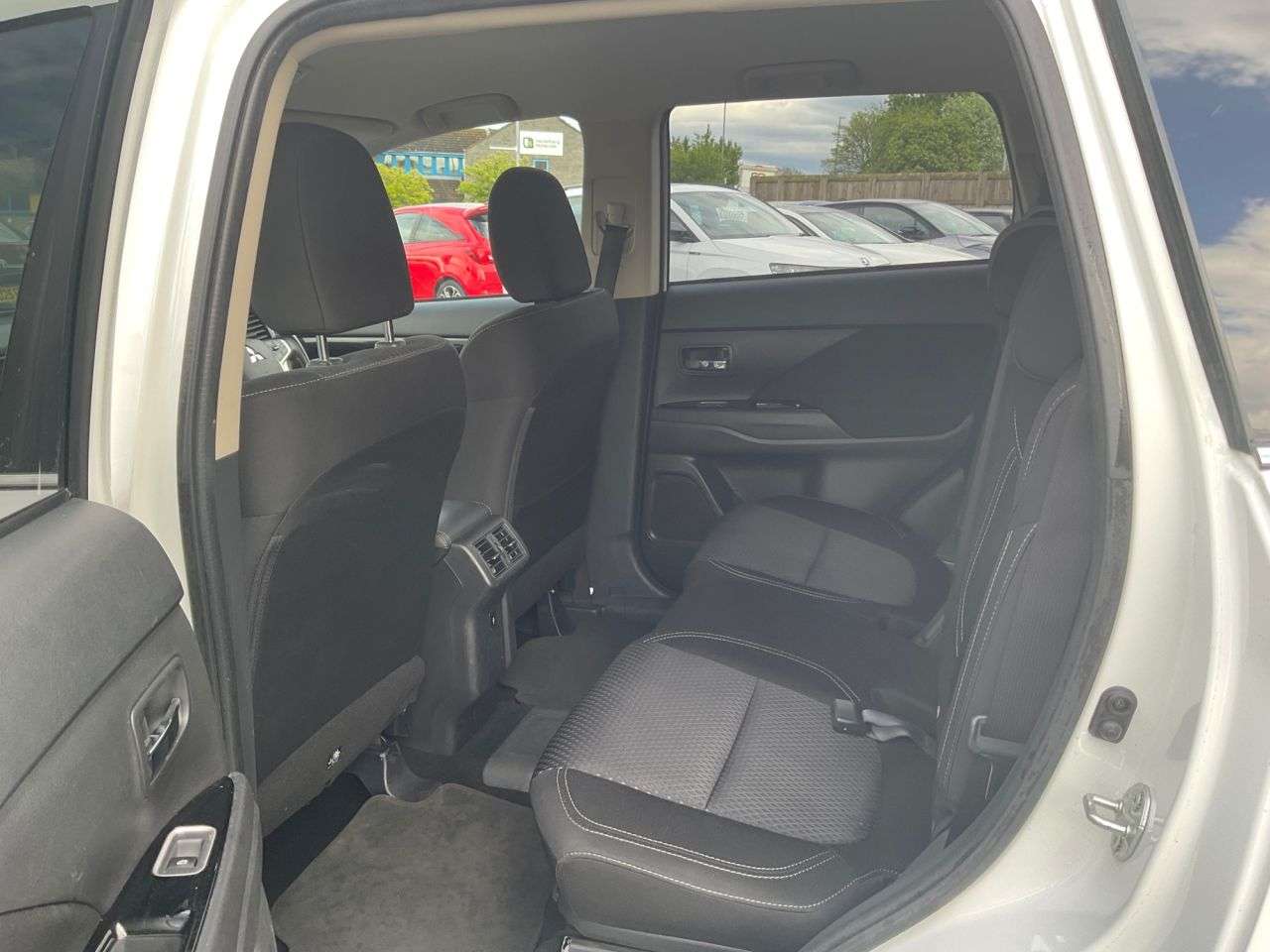 2019 MITSUBISHI OUTLANDER 2019 MITSUBISHI OUTLANDER