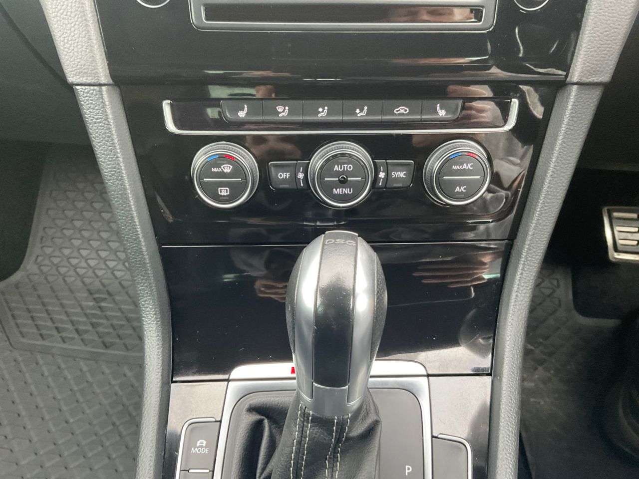 2016 VOLKSWAGEN GOLF 2016 VOLKSWAGEN GOLF