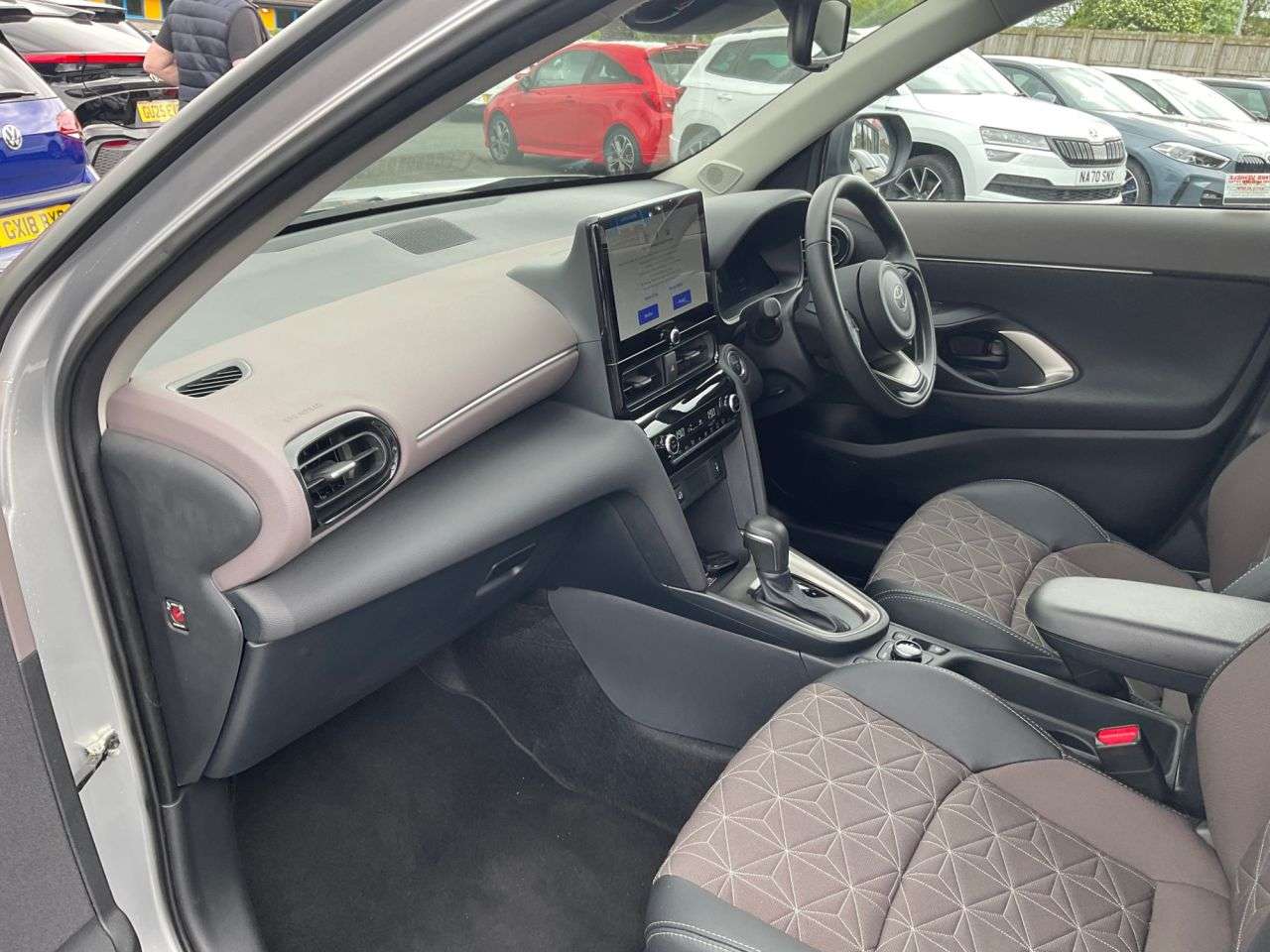 2025 TOYOTA YARIS CROSS 2025 TOYOTA YARIS CROSS