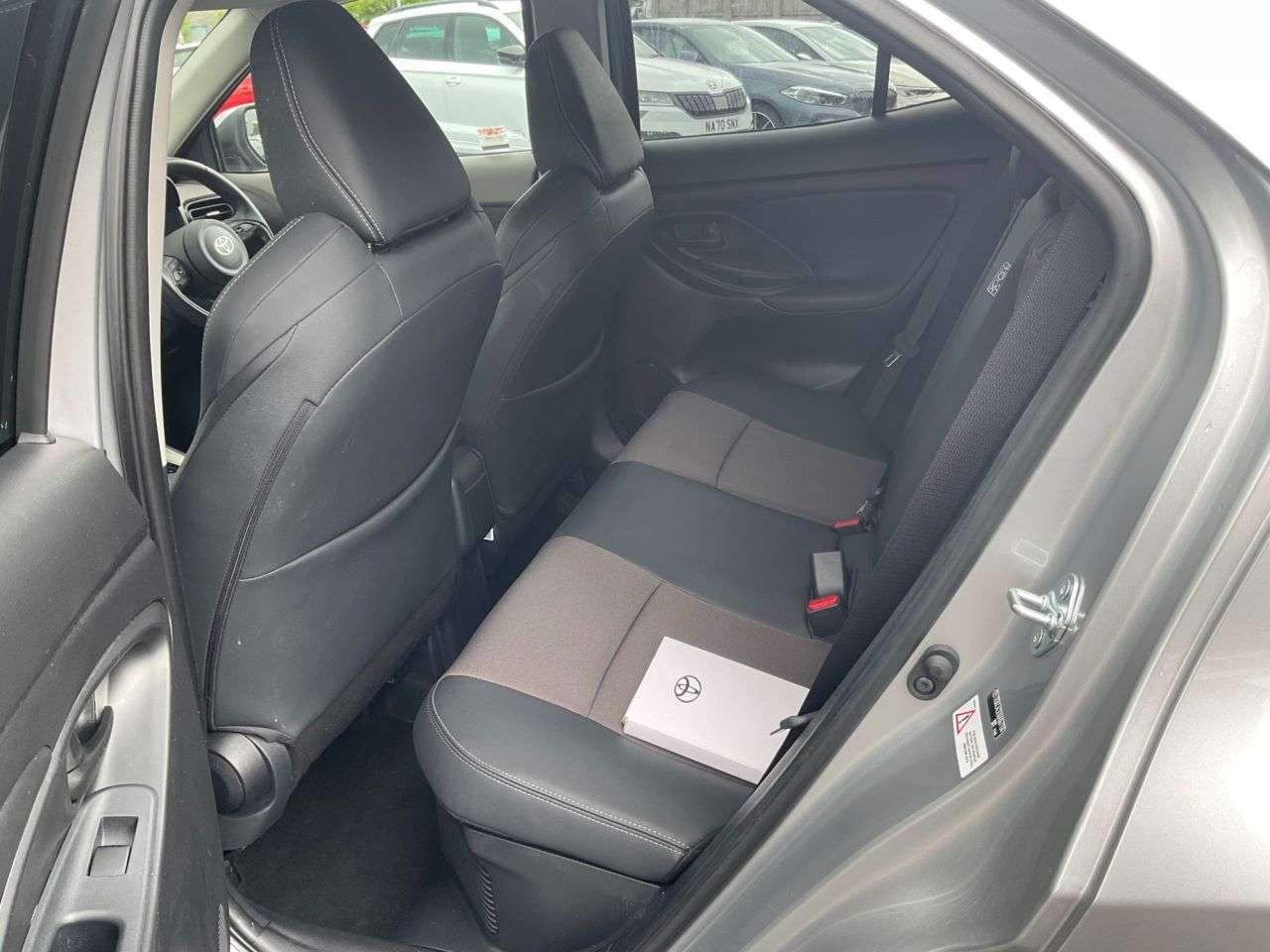 2025 TOYOTA YARIS CROSS 2025 TOYOTA YARIS CROSS