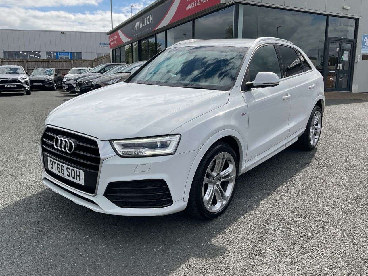 2016 AUDI Q3 2016 AUDI Q3
