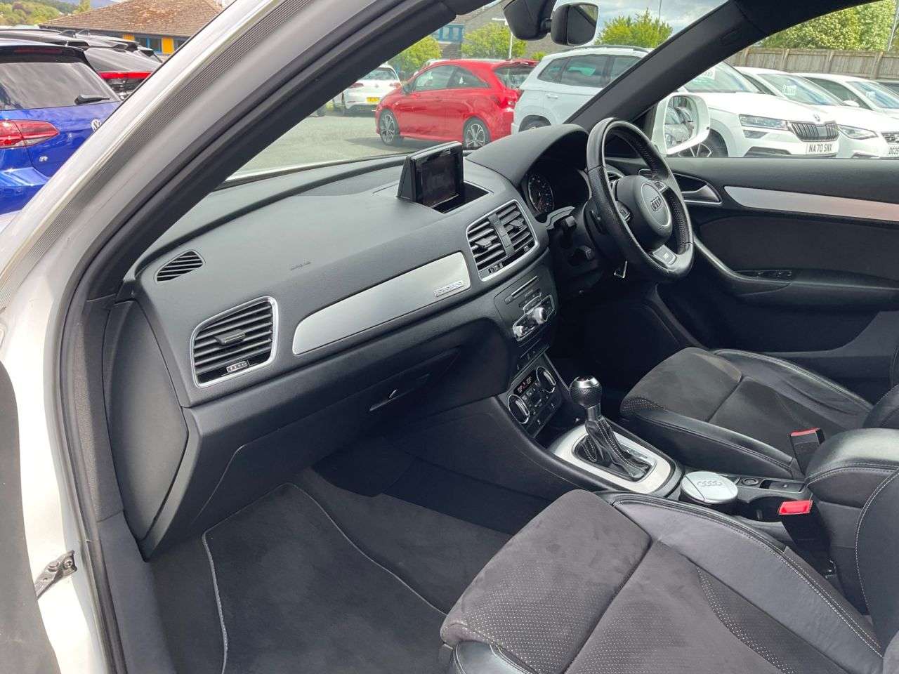2016 AUDI Q3 2016 AUDI Q3