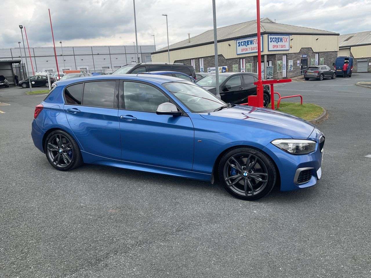 A 2018 BMW 1 SERIES 3.0 M140i Shadow Edition Hatchback 5dr Petrol Auto Euro 6 (s/s) (340 ps) A 2018 BMW 1 SERIES 3.0 M140i Shadow Edition Hatchback 5dr Petrol Auto Euro 6 (s/s) (340 ps)