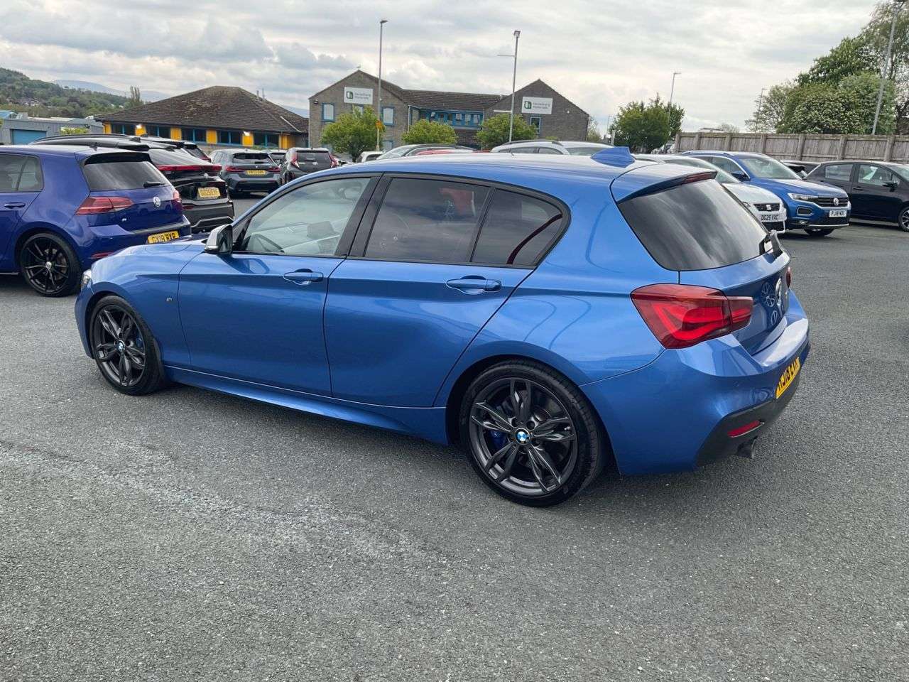 2018 BMW 1 SERIES 2018 BMW 1 SERIES