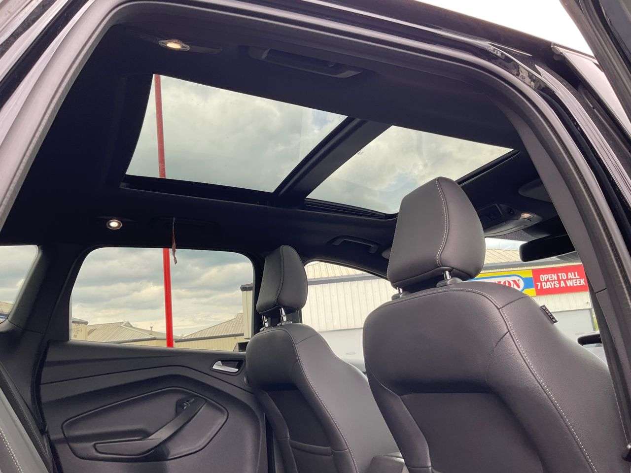 2017 FORD KUGA 2017 FORD KUGA