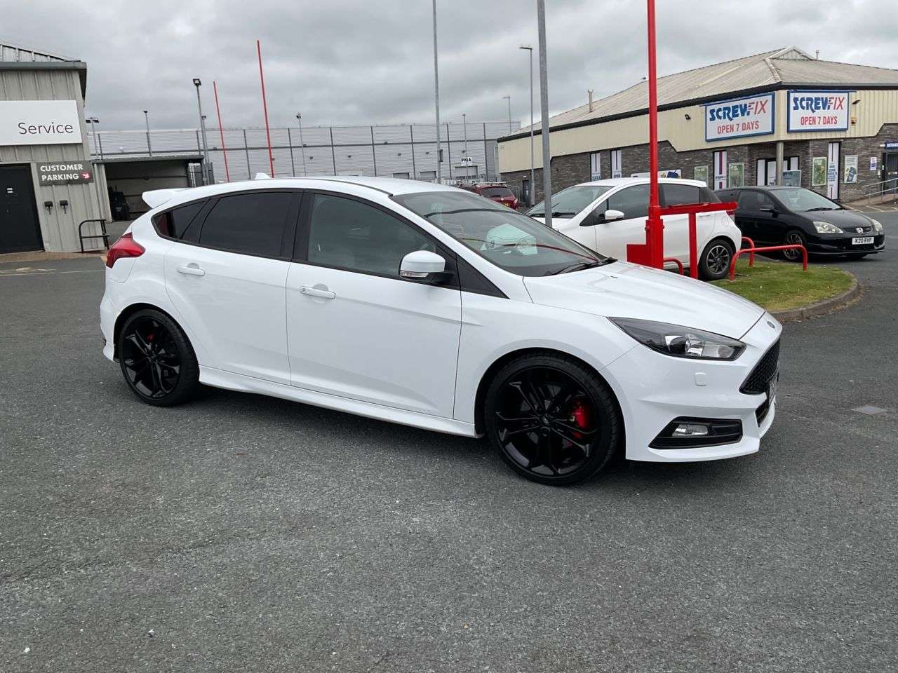 A 2018 FORD FOCUS 2.0 TDCi ST-3 Hatchback 5dr Diesel Manual Euro 6 (s/s) (185 ps) A 2018 FORD FOCUS 2.0 TDCi ST-3 Hatchback 5dr Diesel Manual Euro 6 (s/s) (185 ps)