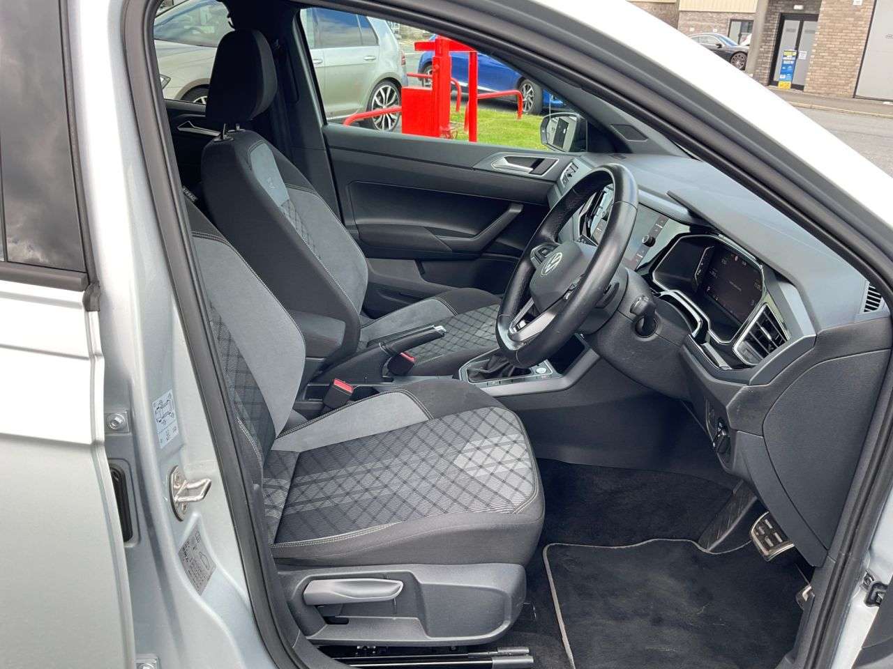 2024 VOLKSWAGEN POLO 2024 VOLKSWAGEN POLO