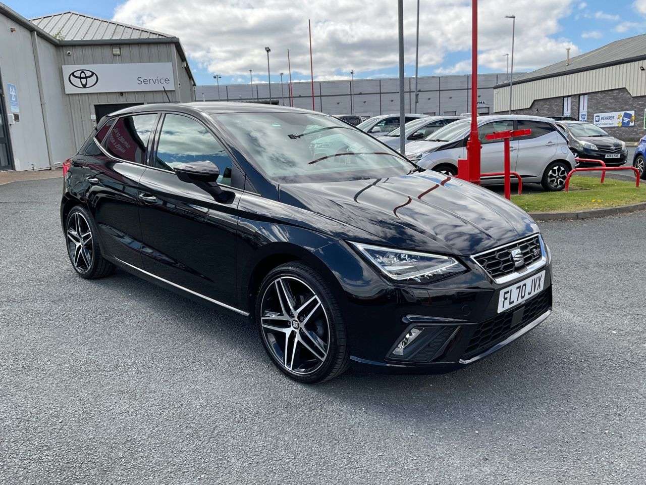 A 2020 SEAT IBIZA 1.0 TSI FR Sport Hatchback 5dr Petrol Manual Euro 6 (s/s) (110 ps) A 2020 SEAT IBIZA 1.0 TSI FR Sport Hatchback 5dr Petrol Manual Euro 6 (s/s) (110 ps)