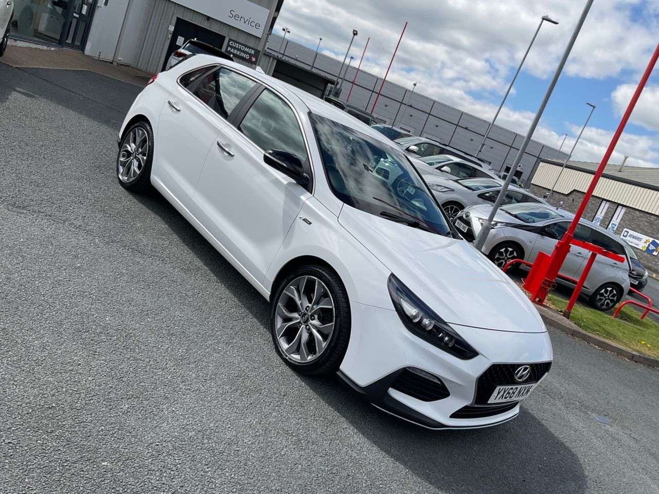 A 2018 HYUNDAI I30 1.4L 5d 138 BHP A 2018 HYUNDAI I30 1.4L 5d 138 BHP
