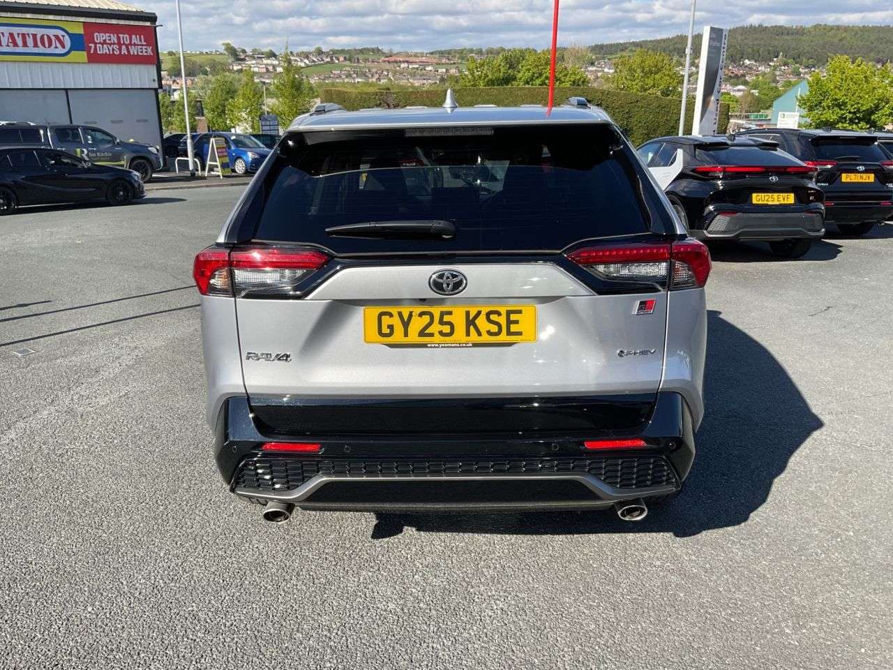 2025 TOYOTA RAV4 2025 TOYOTA RAV4