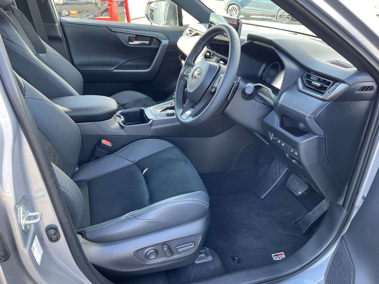 2025 TOYOTA RAV4 2025 TOYOTA RAV4