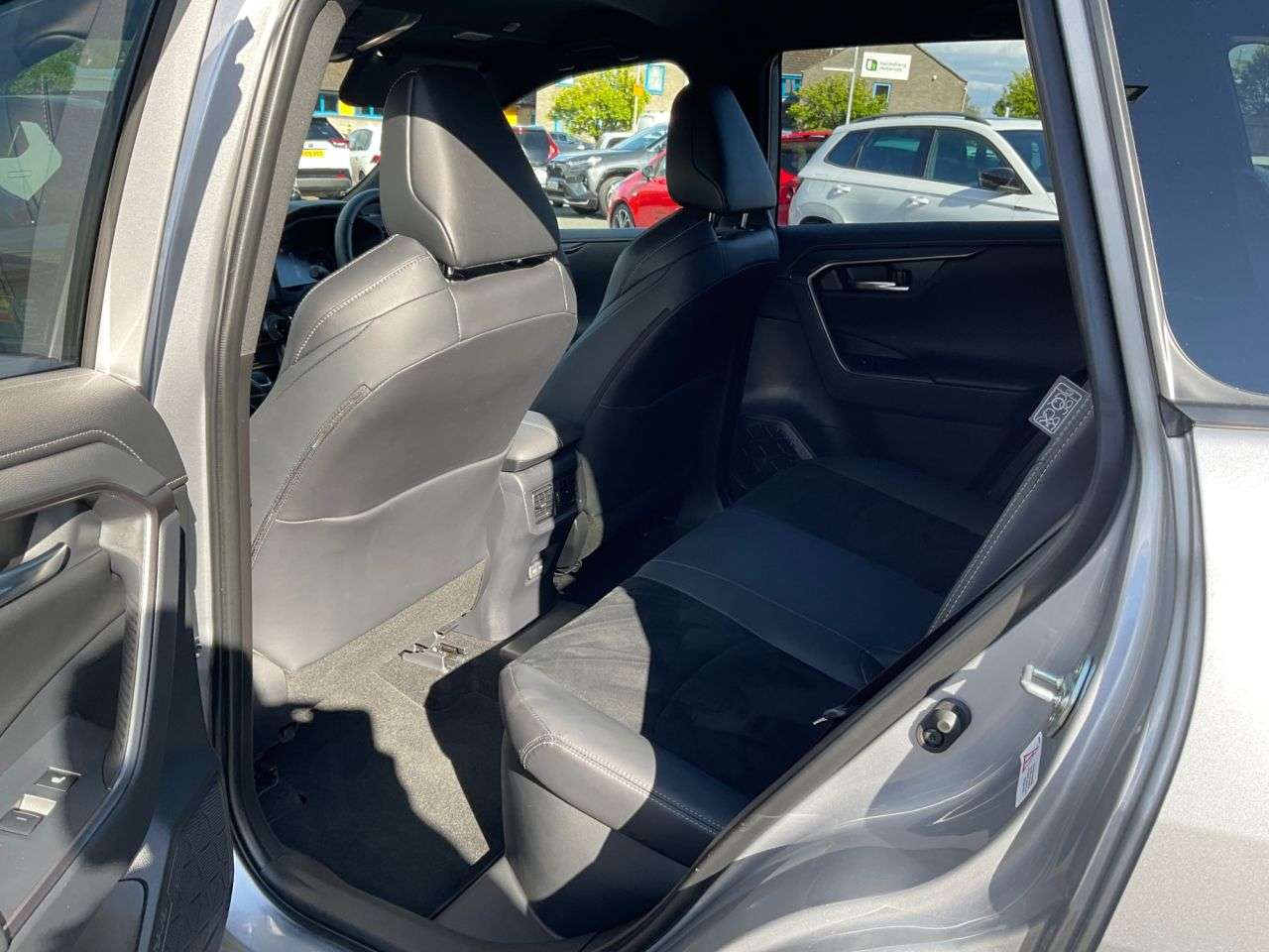 2025 TOYOTA RAV4 2025 TOYOTA RAV4