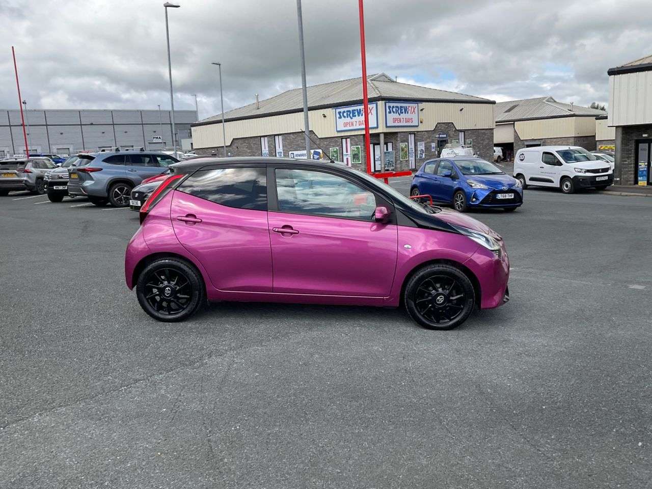 A 2018 TOYOTA AYGO 1.0 VVT-i x-cite Hatchback 5dr Petrol Manual Euro 6 (71 ps) A 2018 TOYOTA AYGO 1.0 VVT-i x-cite Hatchback 5dr Petrol Manual Euro 6 (71 ps)