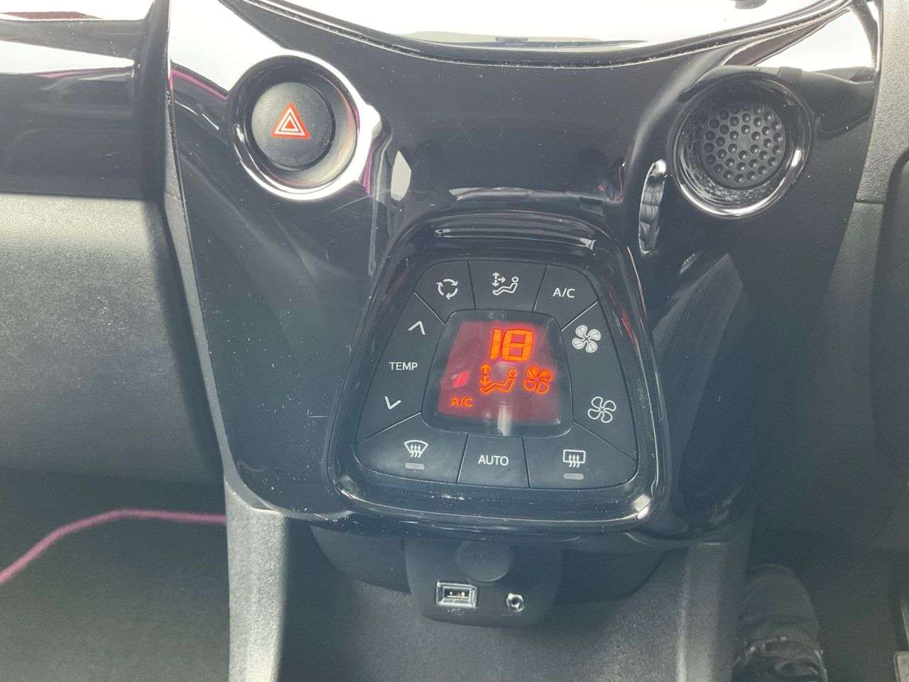 2018 TOYOTA AYGO 2018 TOYOTA AYGO