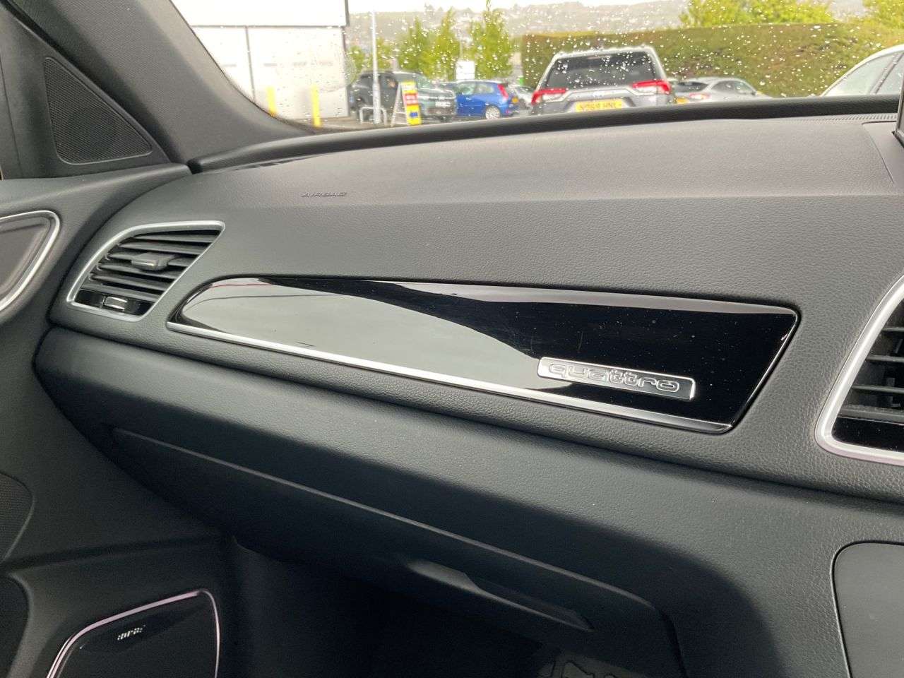 2017 AUDI Q3 2017 AUDI Q3